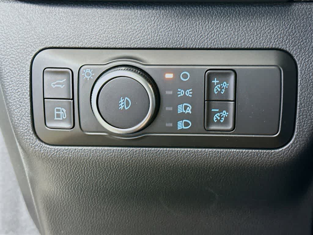 Thumbnail: 2026 Ford Escape - 26