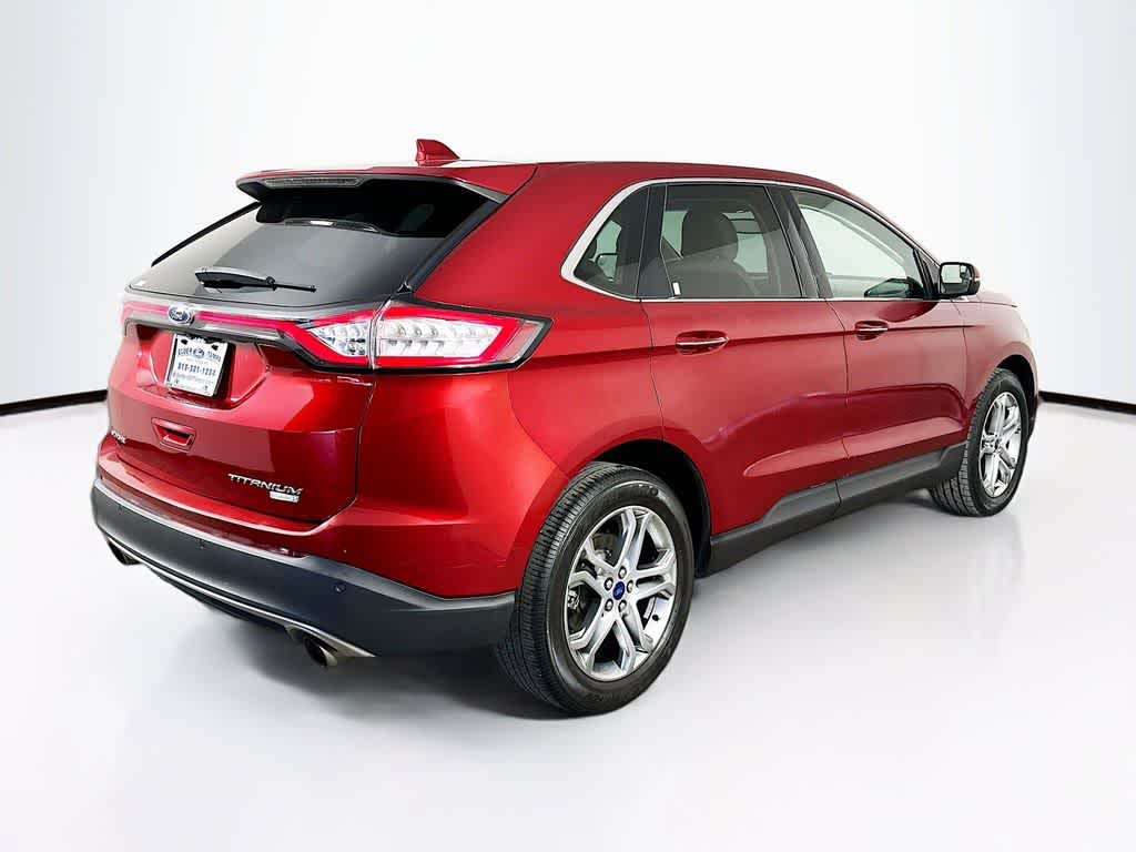 Thumbnail: 2017 Ford Edge - 25