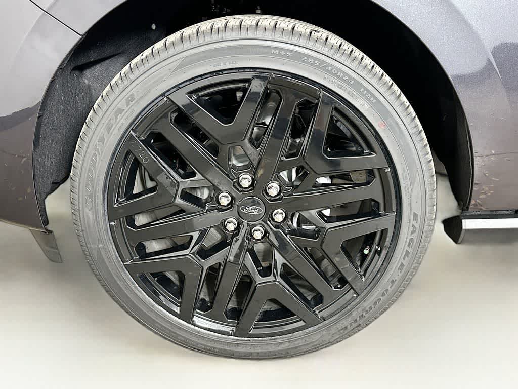 Thumbnail: 2026 Ford Expedition - 8