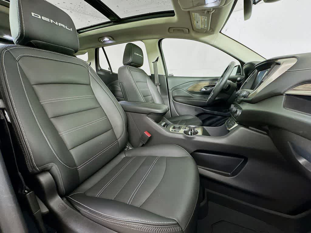 2022 GMC Terrain Denali 15