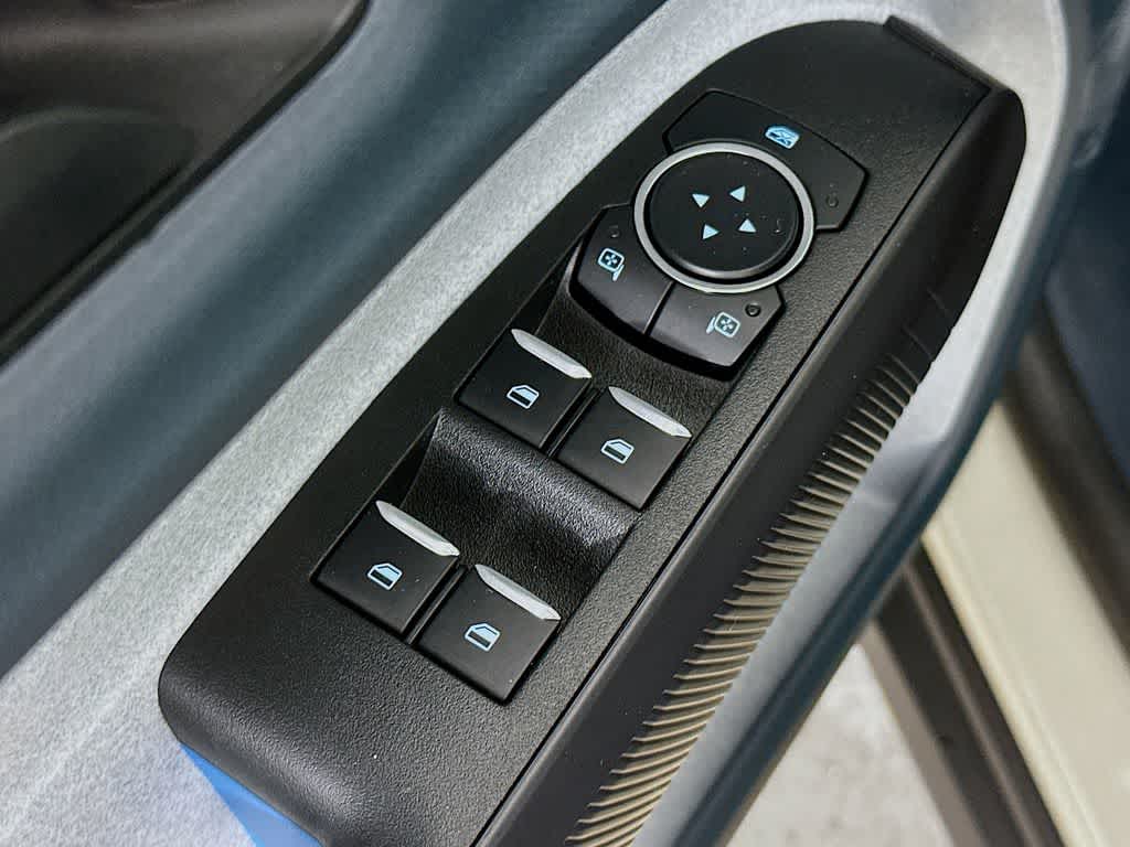 Thumbnail: 2025 Ford Maverick - 29