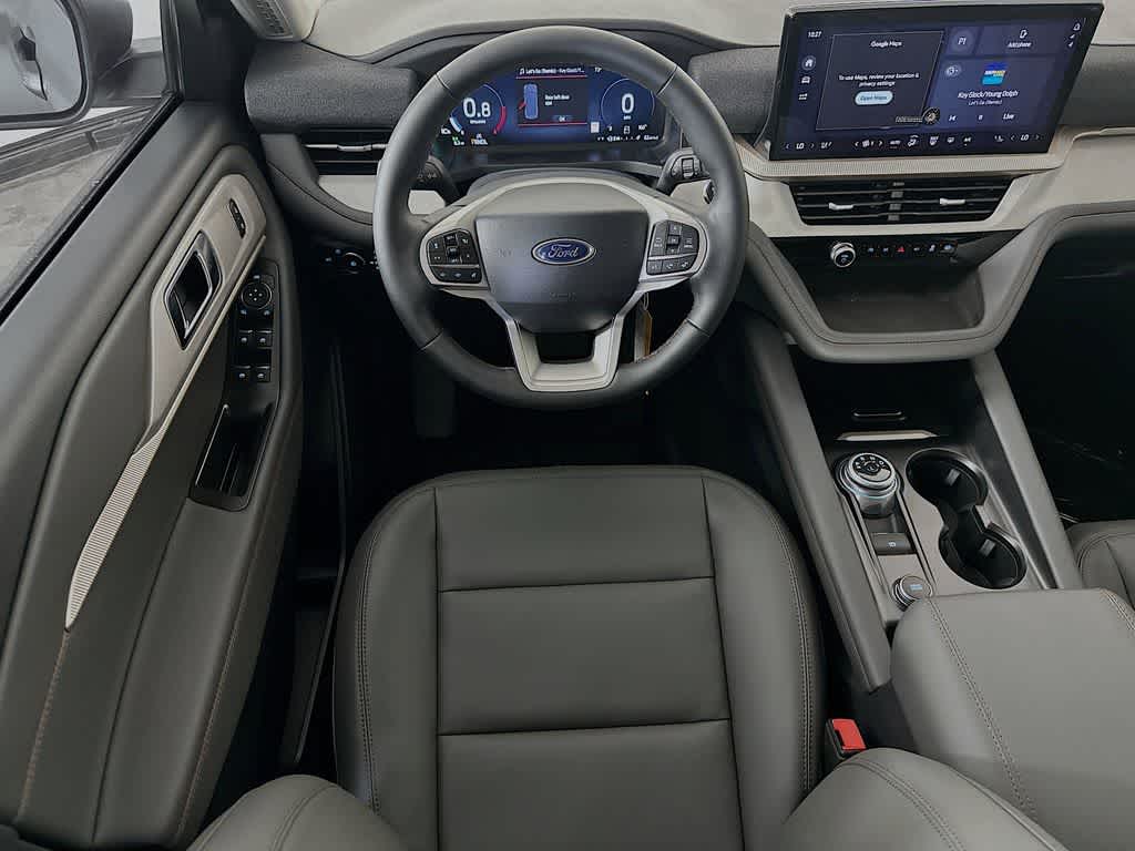 2025 Ford Explorer Active 10