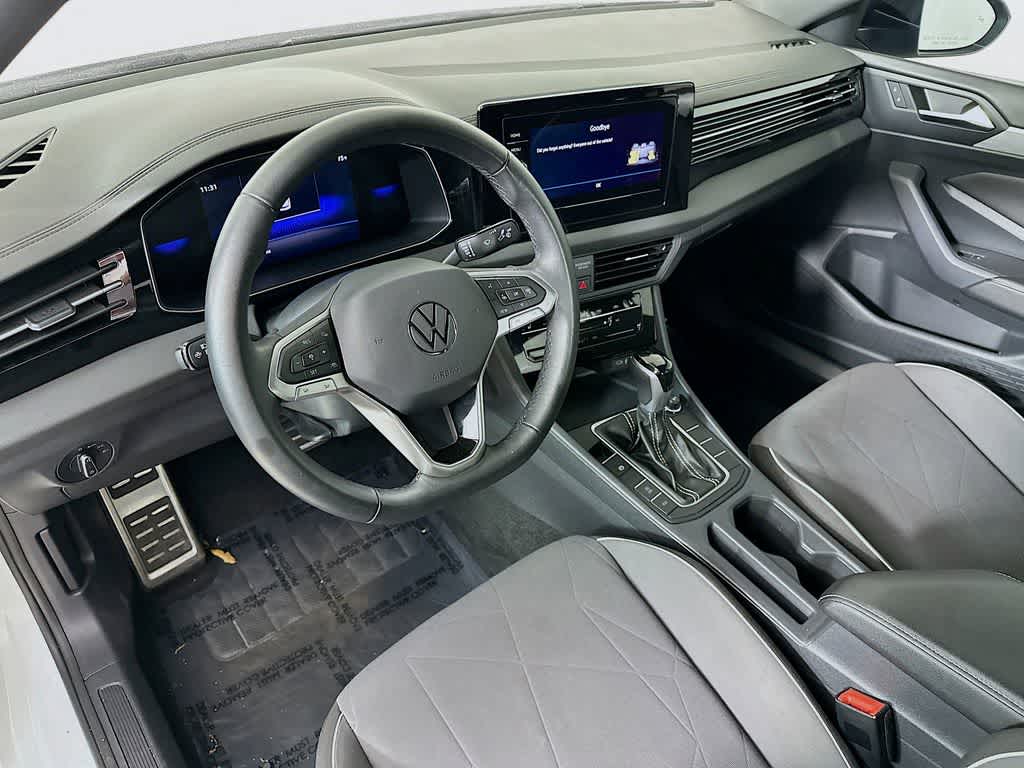 Thumbnail: 2025 Volkswagen Jetta - 2