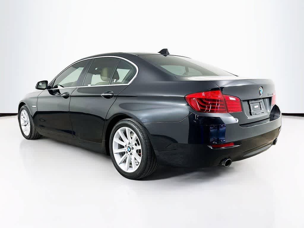 Thumbnail: 2015 BMW 5 Series - 4