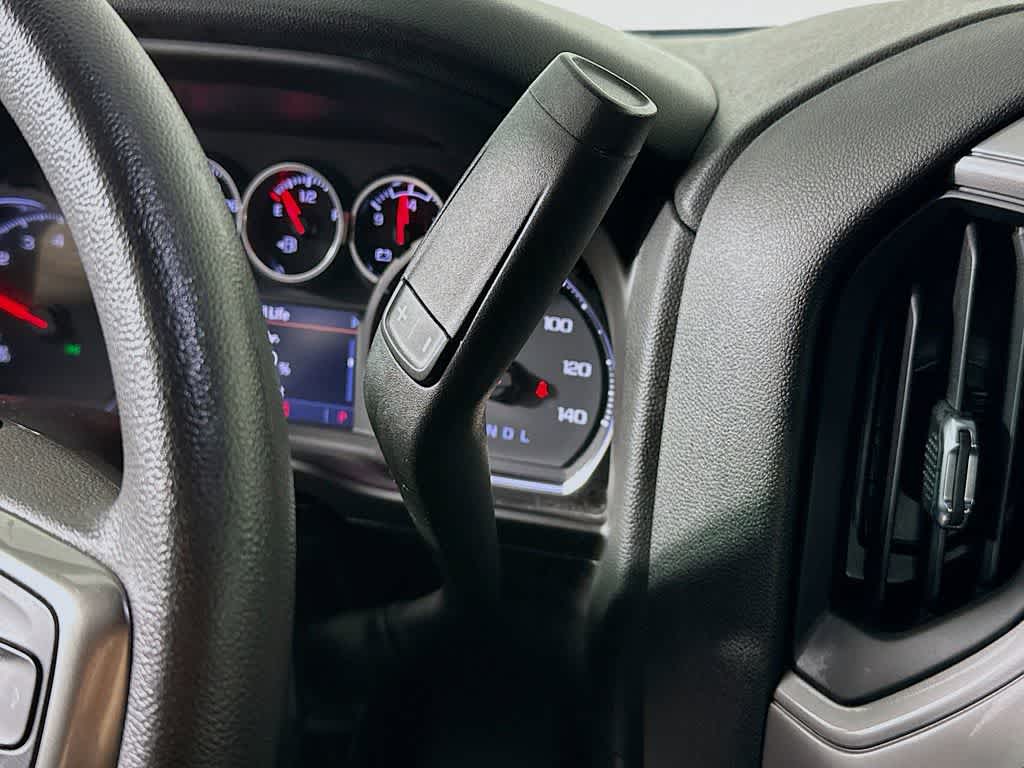 Thumbnail: 2022 Chevrolet Silverado 1500 - 17