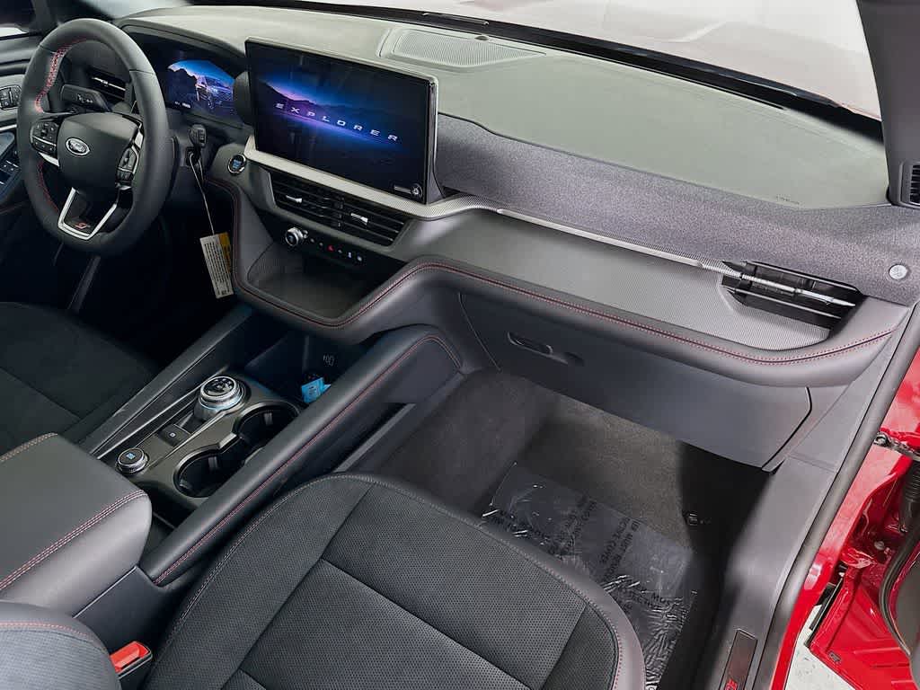 Thumbnail: 2026 Ford Explorer - 35