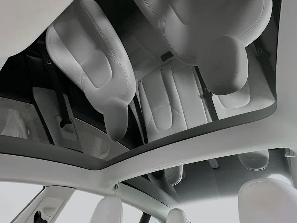 Thumbnail: 2021 Tesla Model 3 - 30