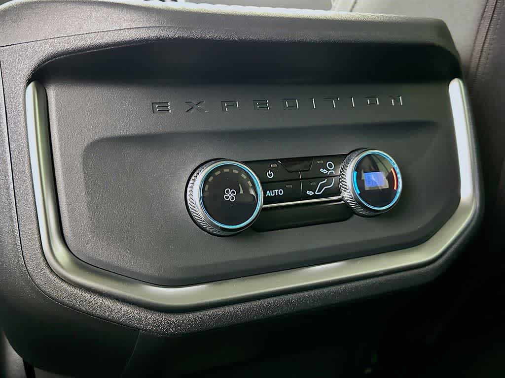 Thumbnail: 2026 Ford Expedition - 13