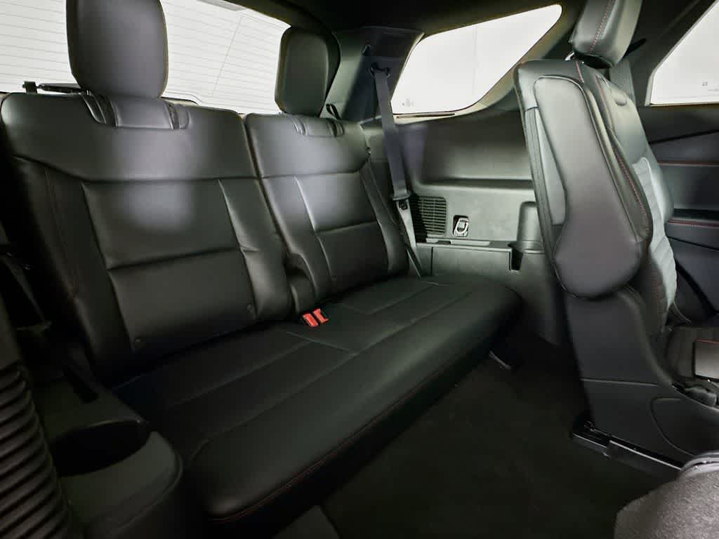 Thumbnail: 2025 Ford Explorer - 31