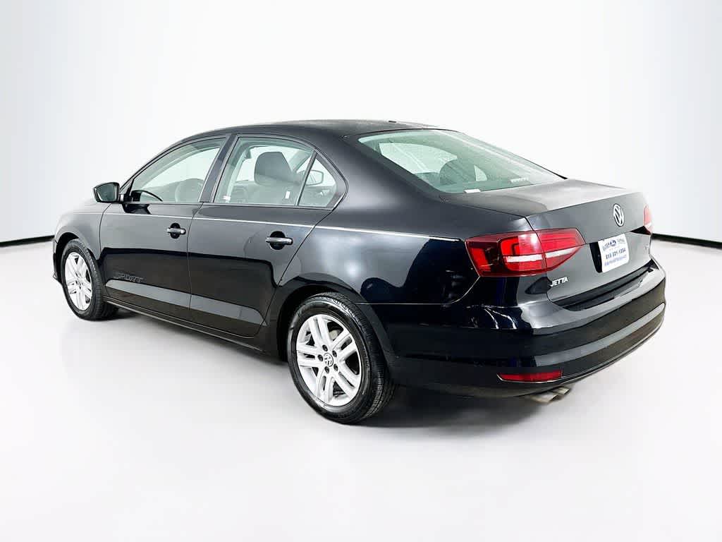 Thumbnail: 2018 Volkswagen Jetta - 4