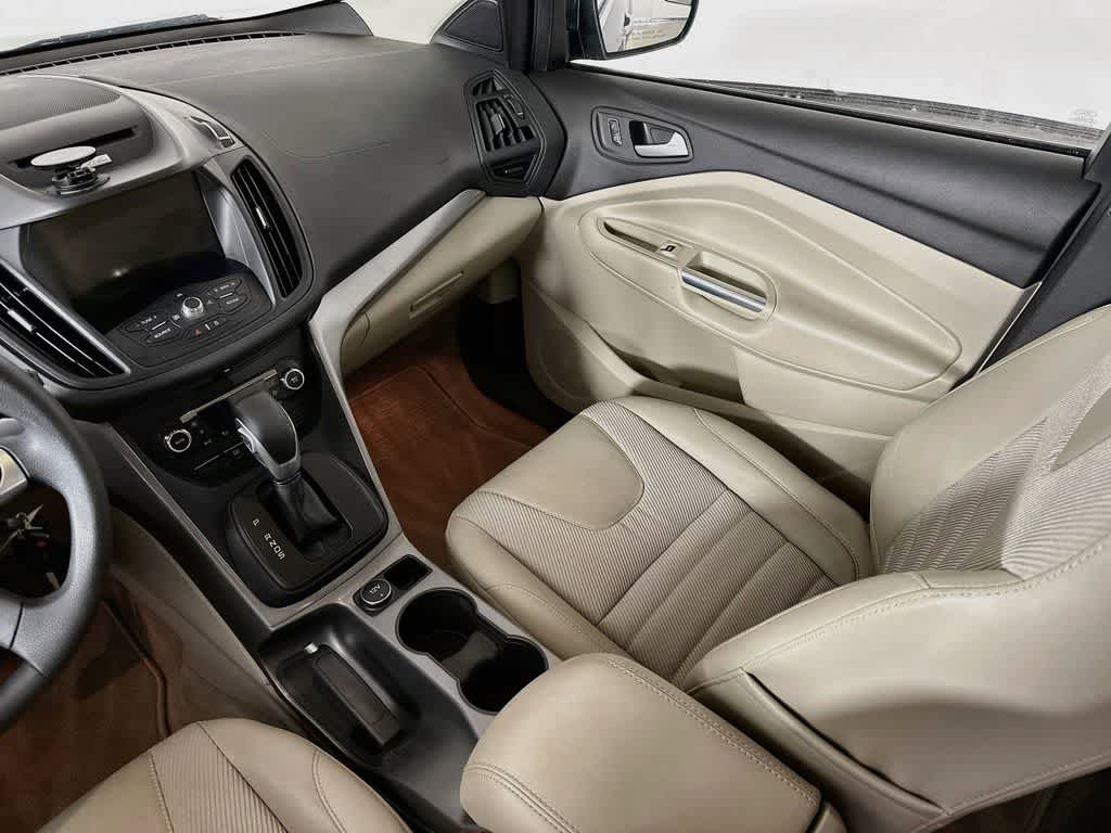 Thumbnail: 2015 Ford Escape - 11
