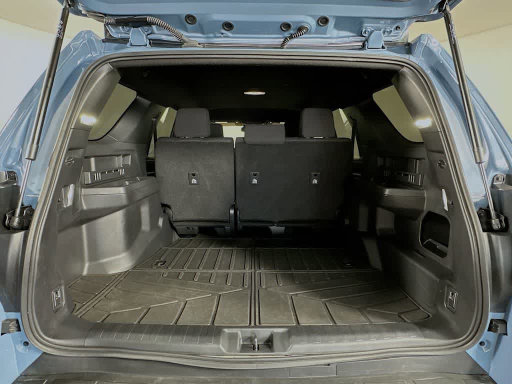 Thumbnail: 2025 Toyota 4Runner - 21