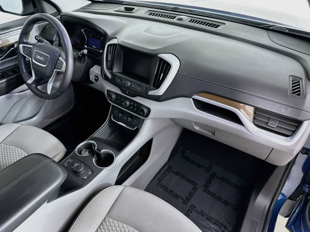 Thumbnail: 2020 GMC Terrain - 31
