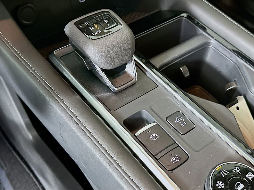 Thumbnail: 2022 Nissan Pathfinder - 19