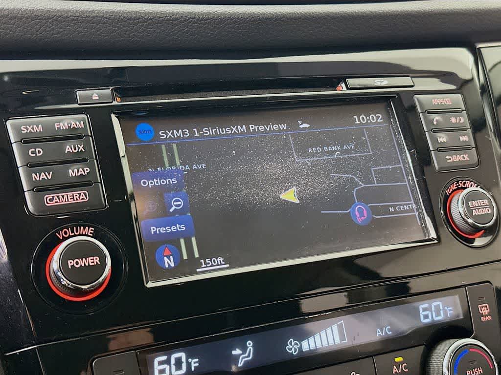 Thumbnail: 2017 Nissan Rogue Sport - 28