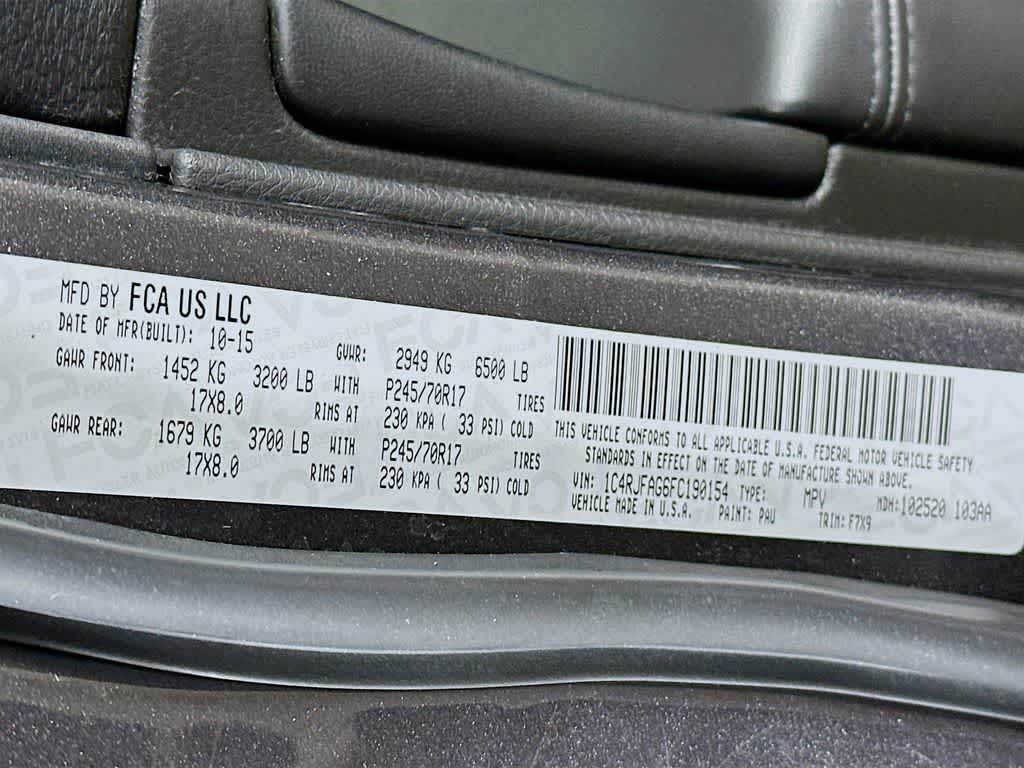 Thumbnail: 2015 Jeep Grand Cherokee - 23