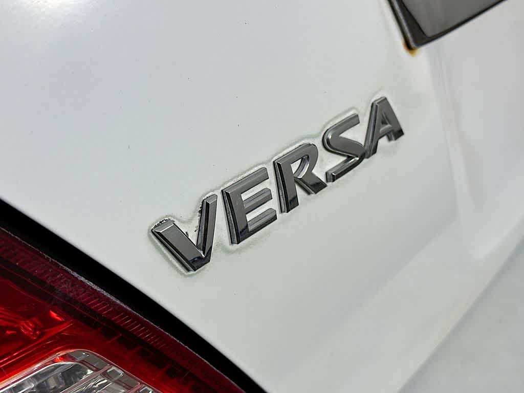 Thumbnail: 2009 Nissan Versa - 7