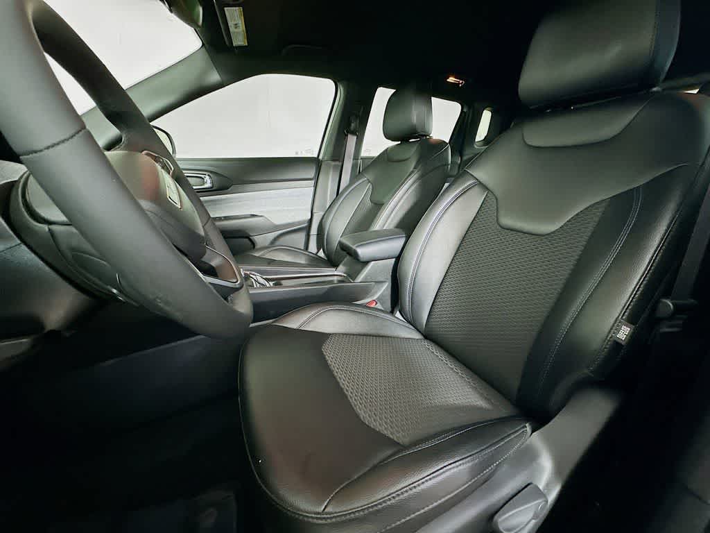 Thumbnail: 2024 Jeep Compass - 12