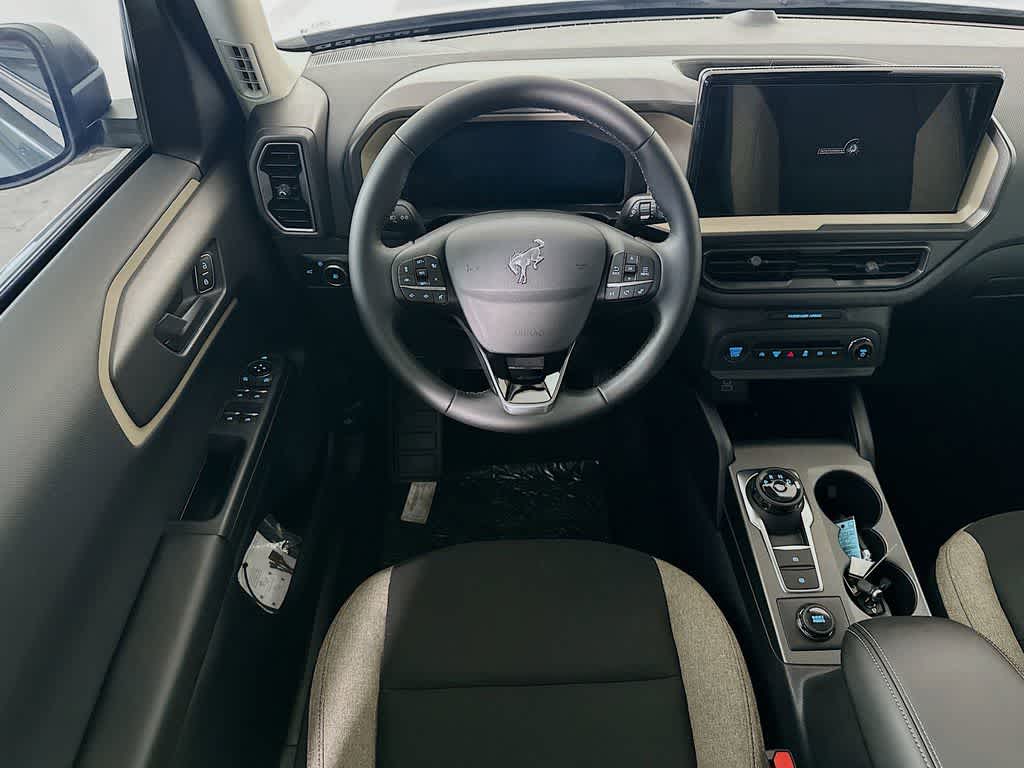 Thumbnail: 2025 Ford Bronco Sport - 10