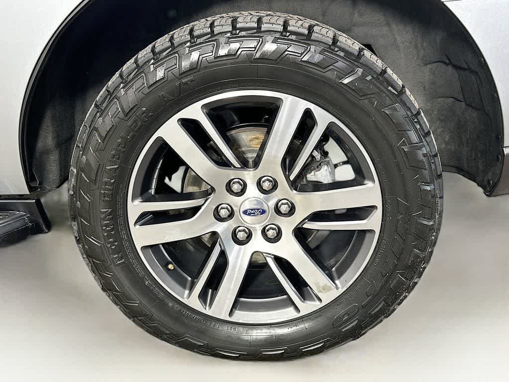 Thumbnail: 2023 Ford Expedition - 8