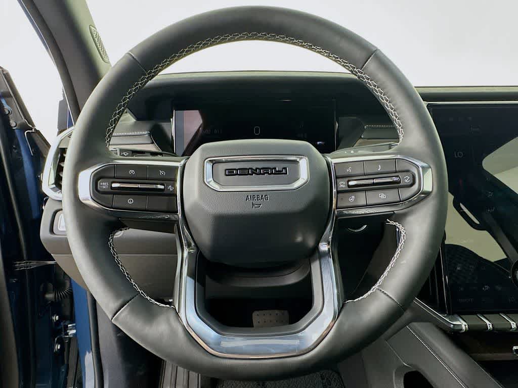 2025 GMC Acadia Denali 16