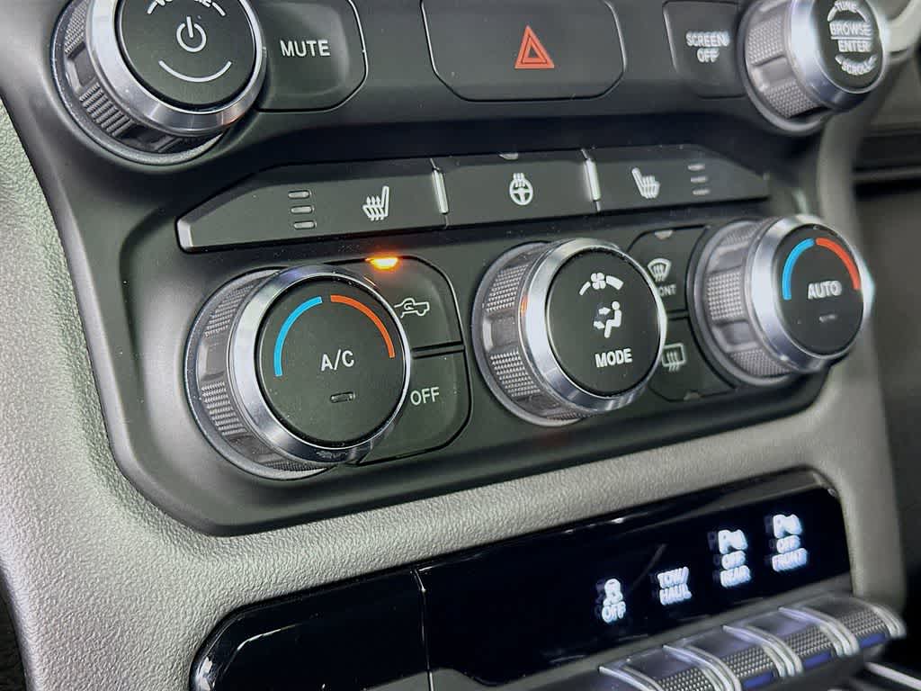 Thumbnail: 2022 RAM 1500 - 18