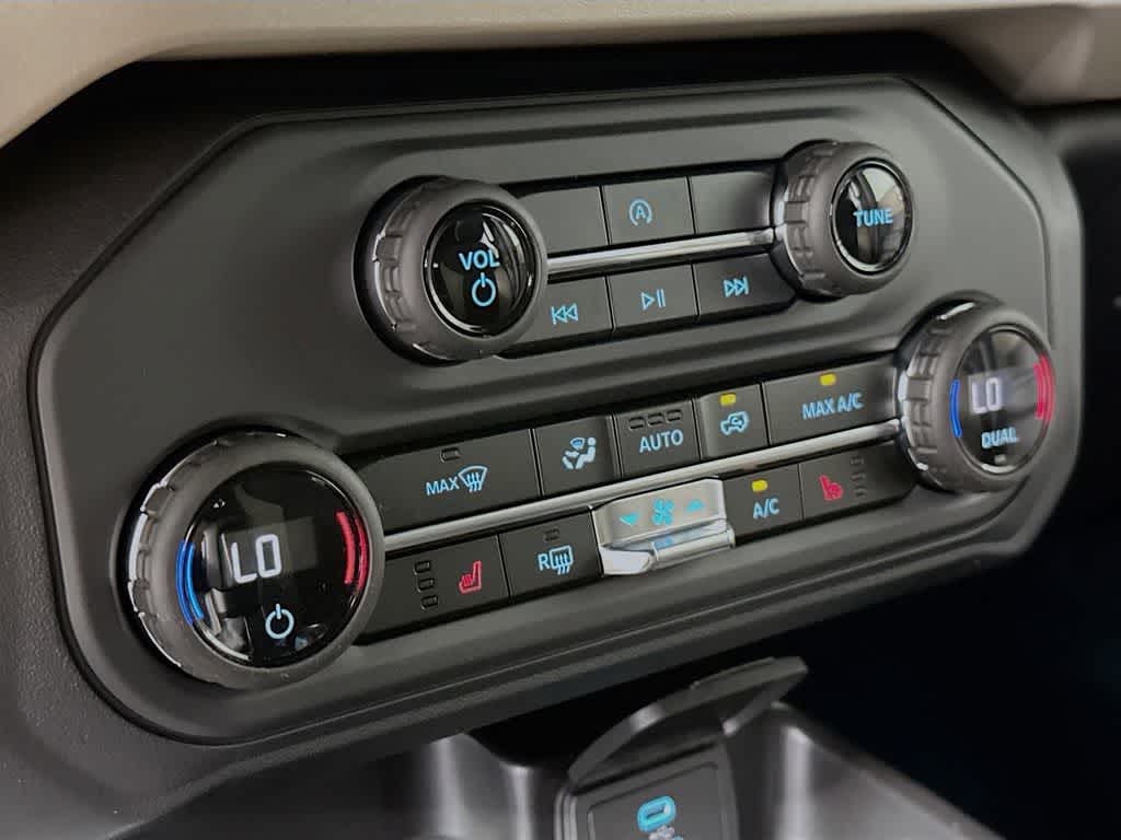 Thumbnail: 2025 Ford Bronco - 18