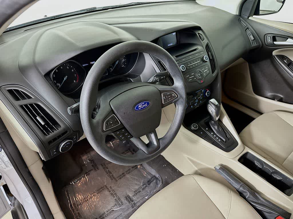 Thumbnail: 2016 Ford Focus - 2