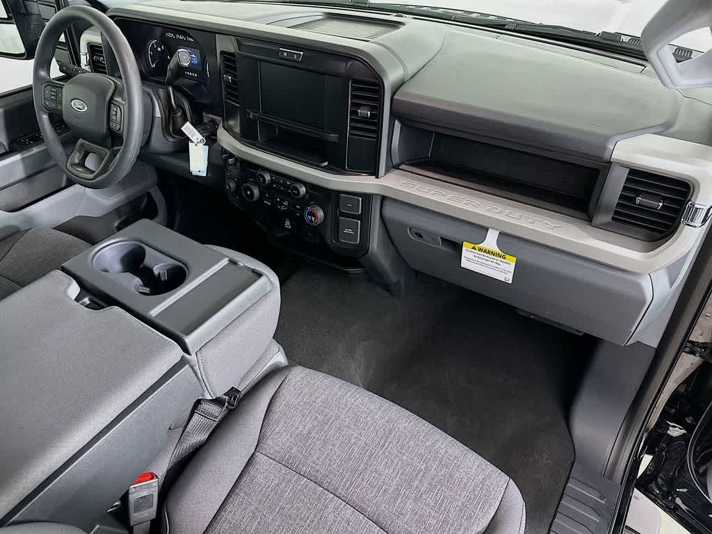 Thumbnail: 2026 Ford F-250 - 31