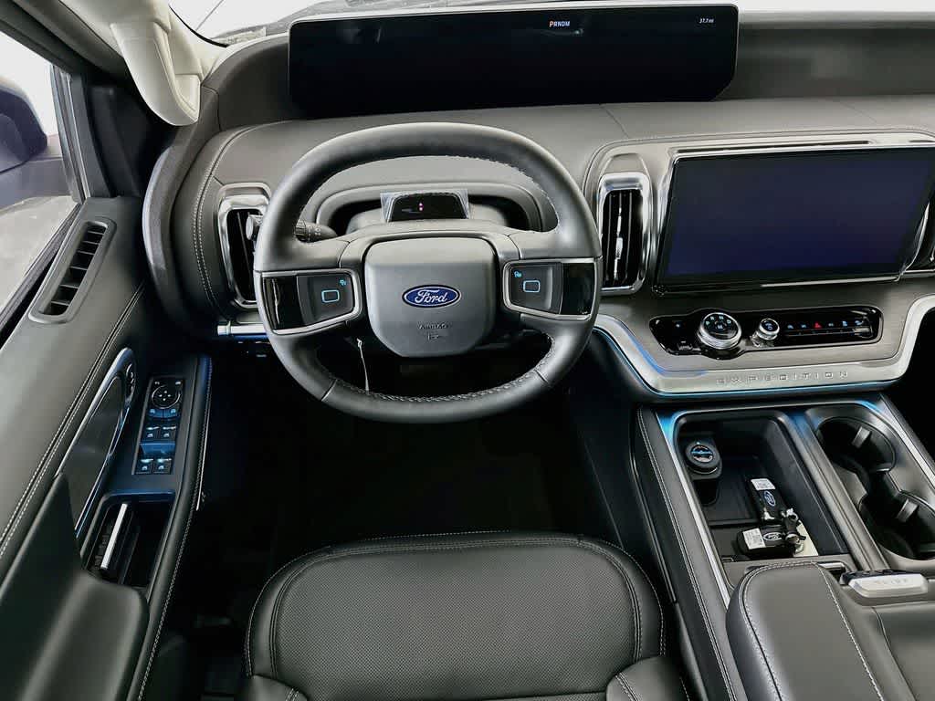Thumbnail: 2026 Ford Expedition MAX - 10