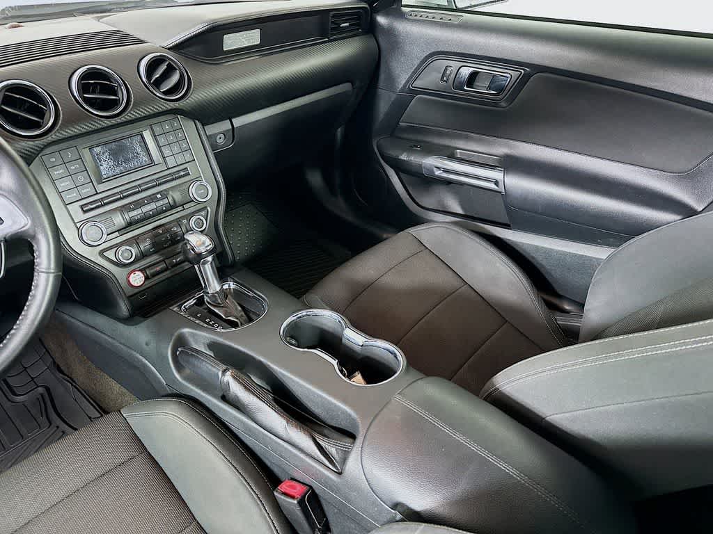 Thumbnail: 2016 Ford Mustang - 10