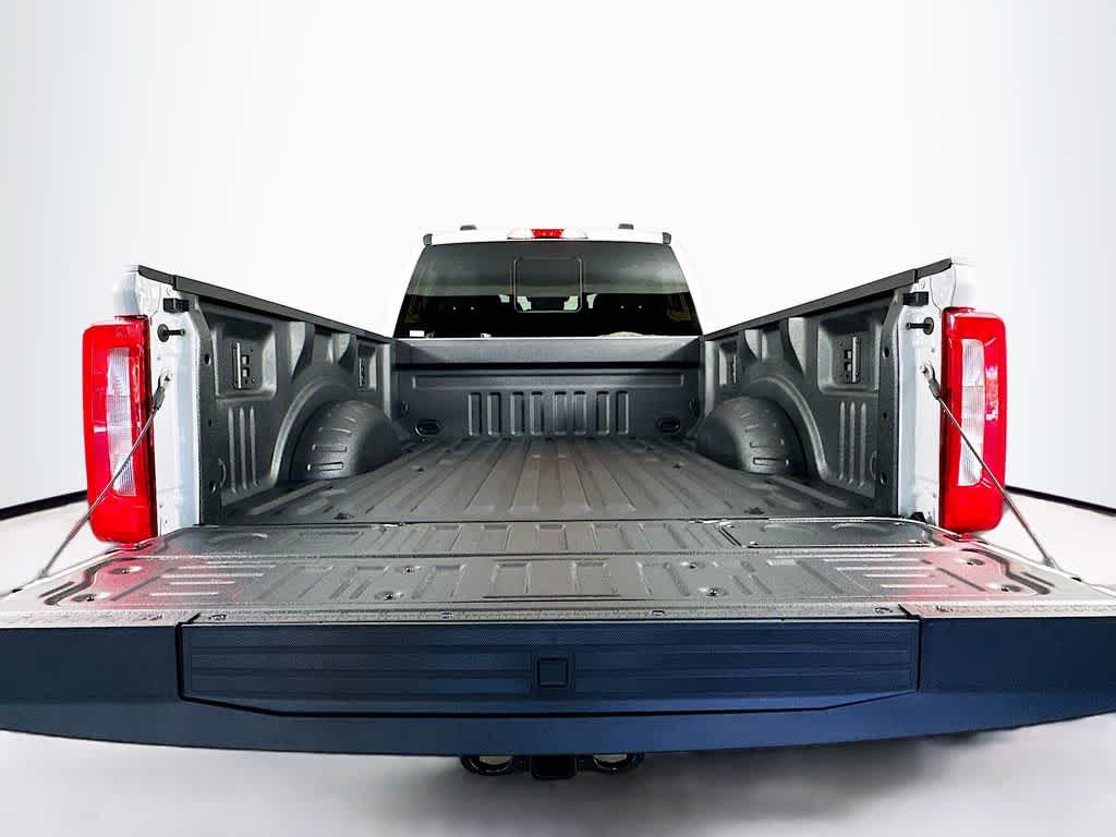 Thumbnail: 2026 Ford F-250 - 21