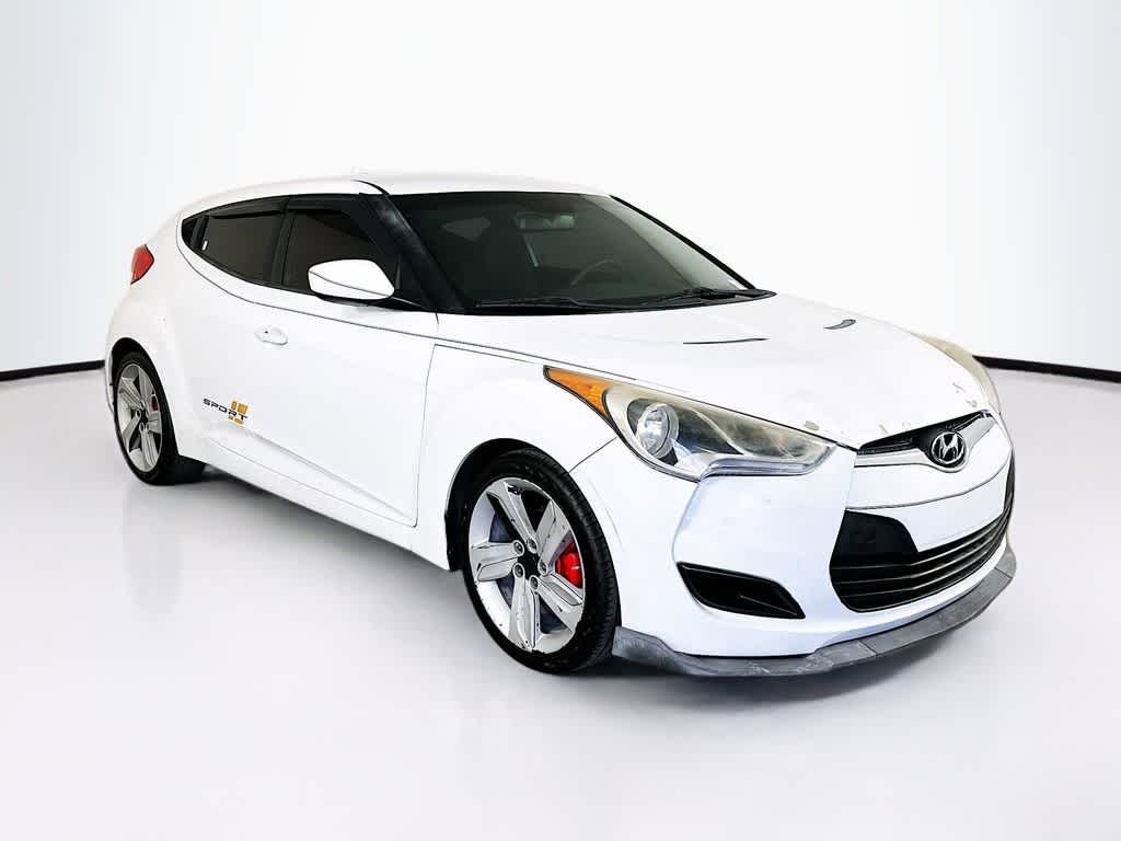 Thumbnail: 2015 Hyundai Veloster - 23