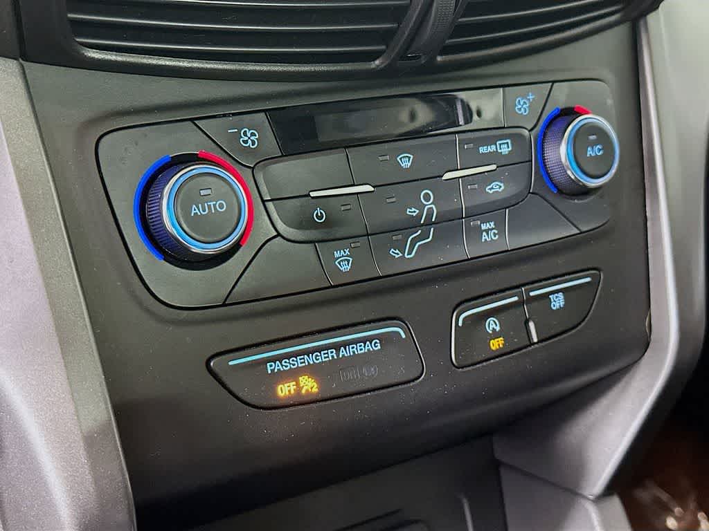 Thumbnail: 2017 Ford Escape - 18