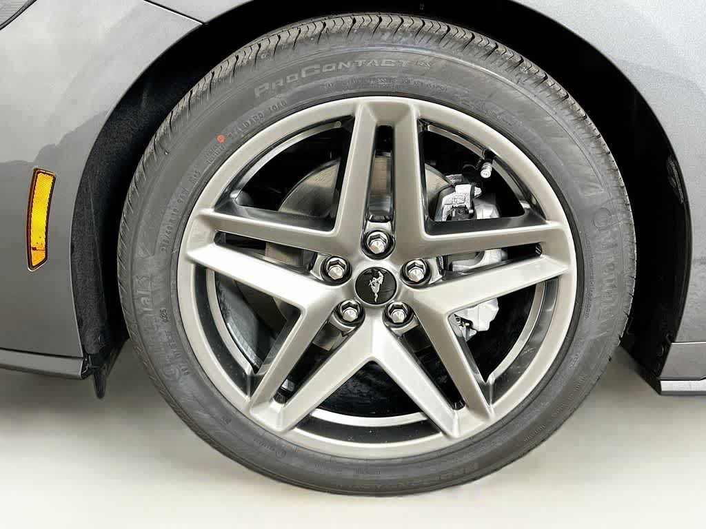 Thumbnail: 2025 Ford Mustang - 8