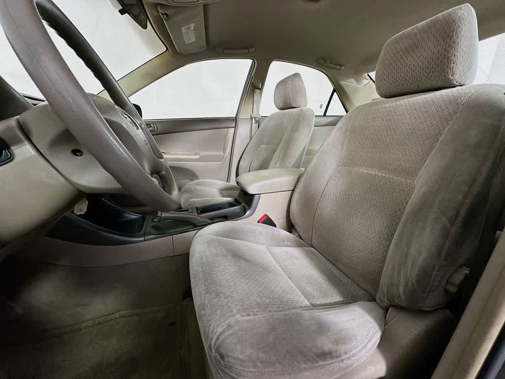 Thumbnail: 2003 Toyota Camry - 12