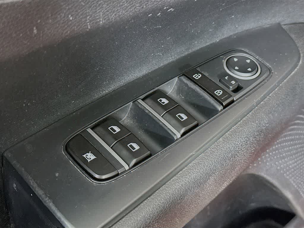 Thumbnail: 2019 Kia Forte - 26