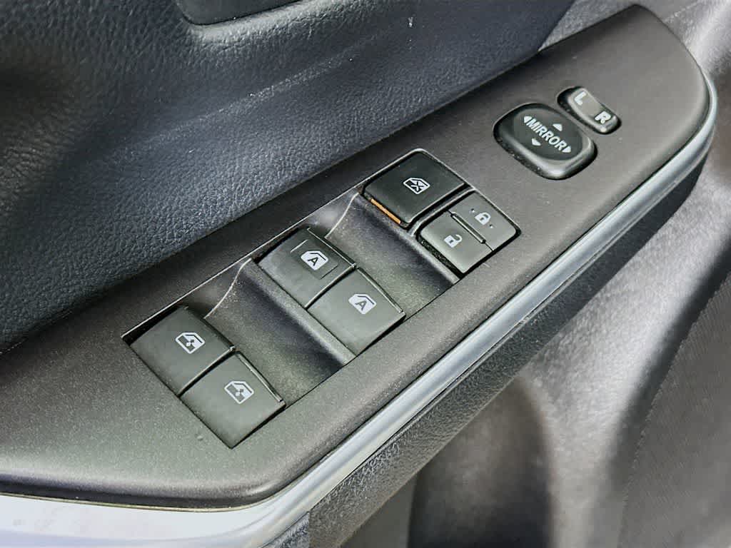 Thumbnail: 2017 Toyota Camry - 27