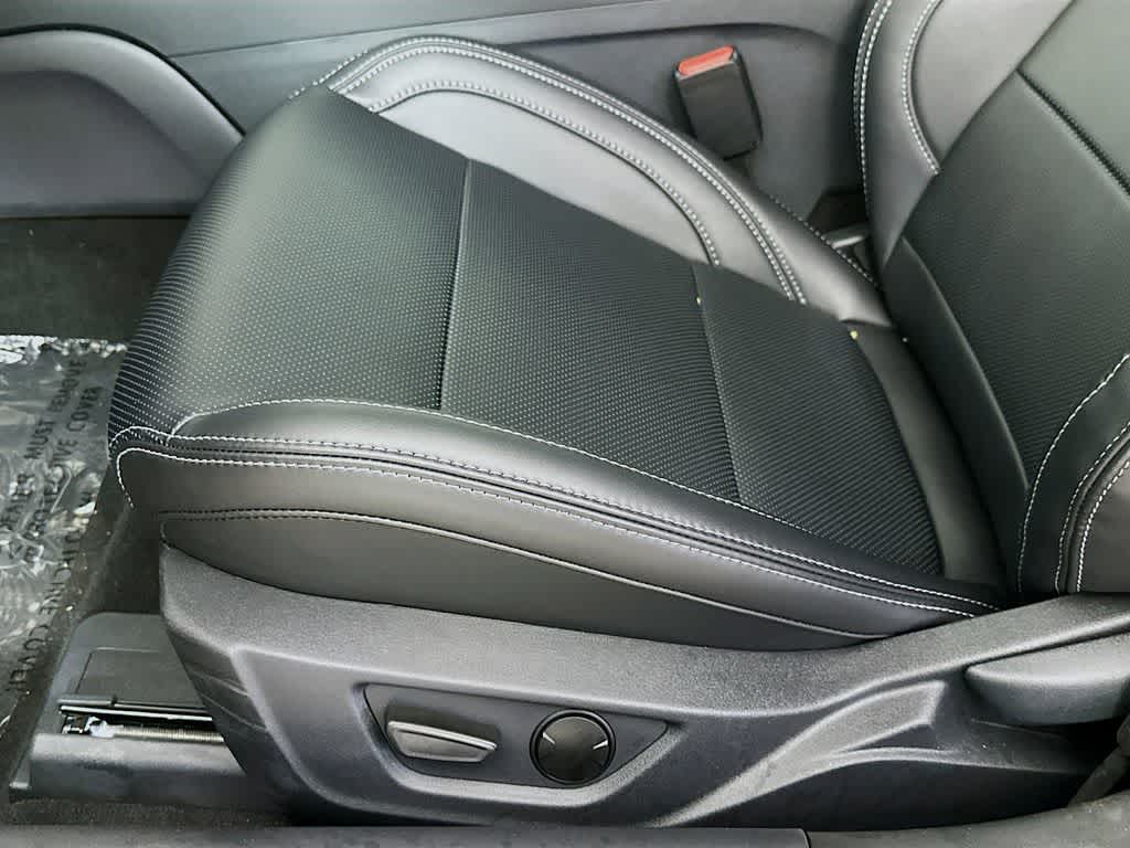 Thumbnail: 2025 Ford Mustang - 27