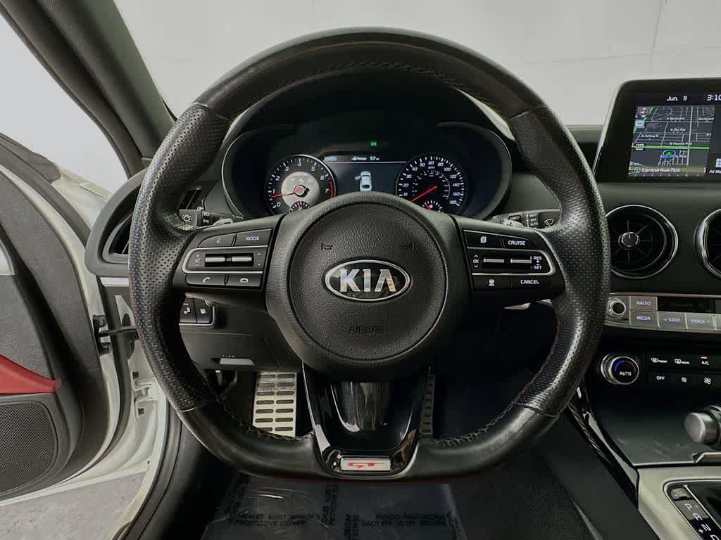 Thumbnail: 2019 Kia Stinger - 16