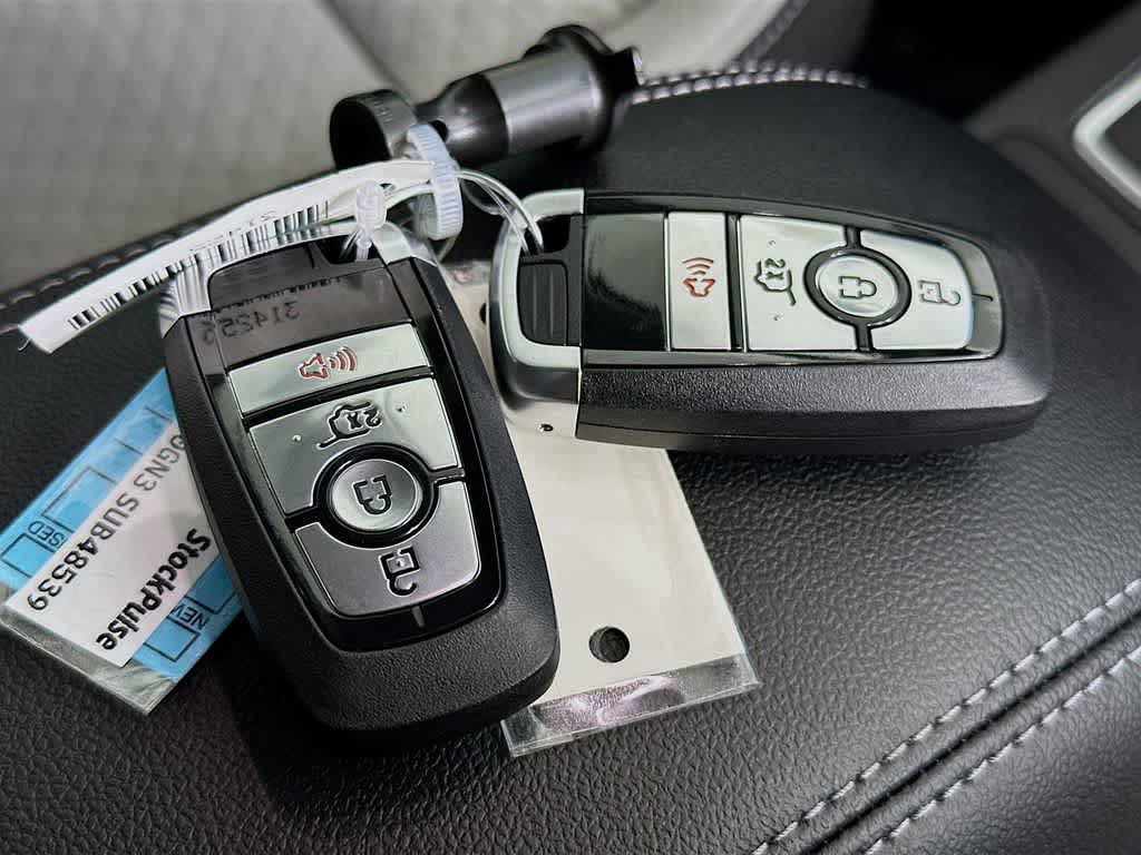 Thumbnail: 2025 Ford Escape - 22