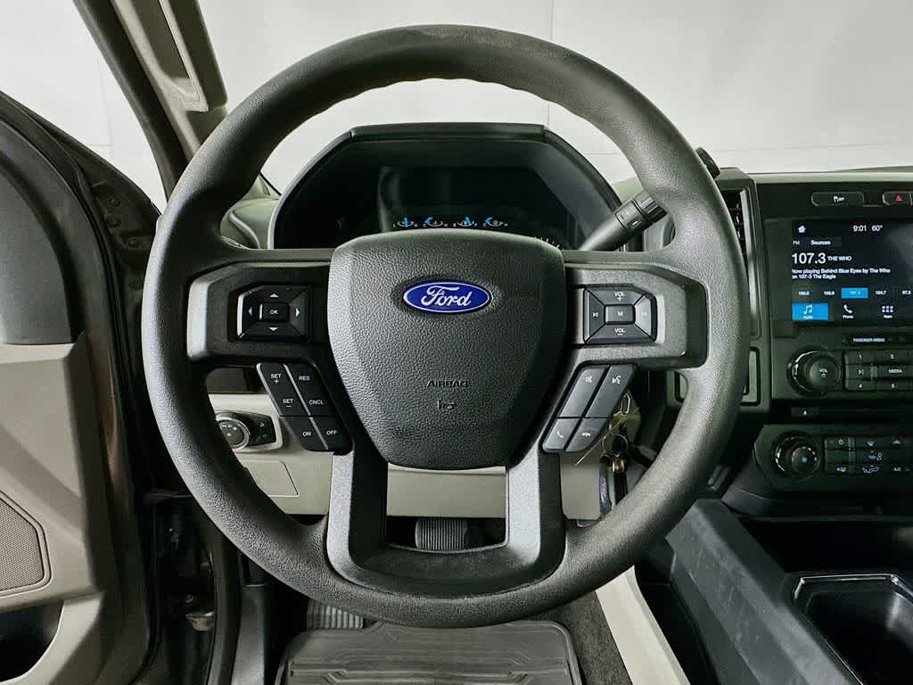 Thumbnail: 2017 Ford F-150 - 16