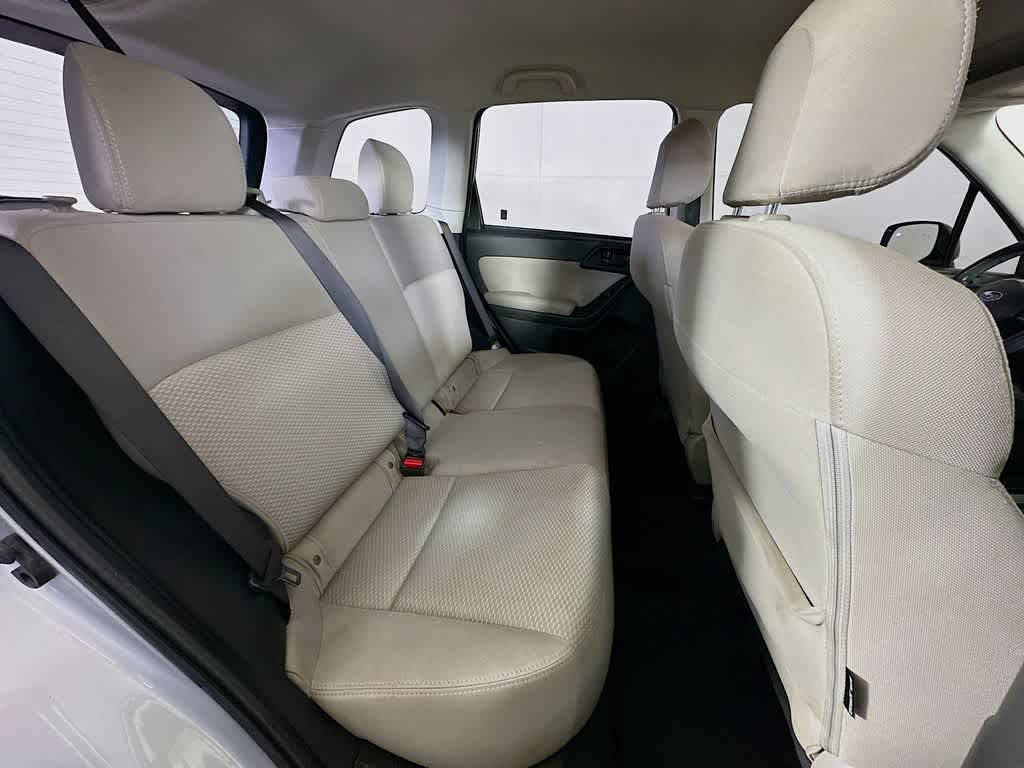 Thumbnail: 2016 Subaru Forester - 28