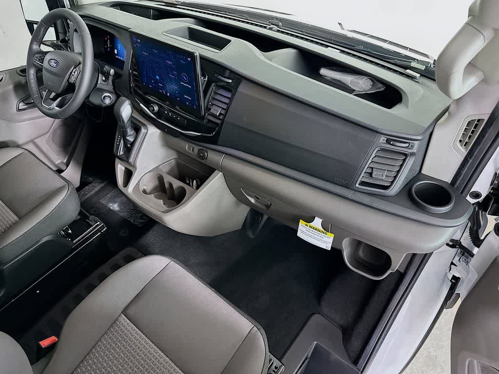 Thumbnail: 2026 Ford Econoline - 31