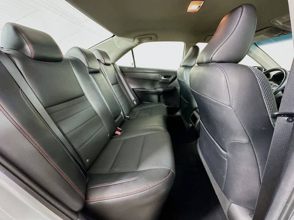 Thumbnail: 2017 Toyota Camry - 29