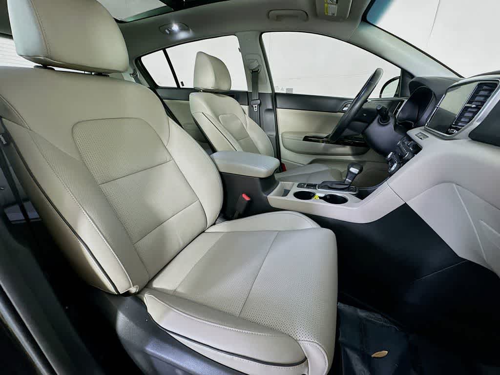 Thumbnail: 2022 Kia Sportage - 15