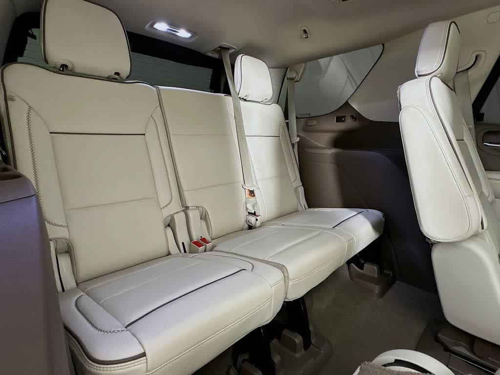 Thumbnail: 2021 GMC Yukon - 33