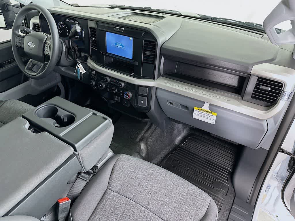 Thumbnail: 2026 Ford F-250 - 31