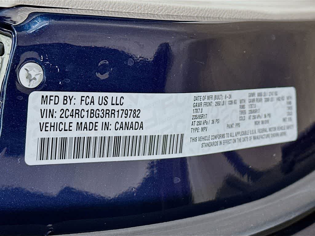 Thumbnail: 2024 Chrysler Pacifica - 23