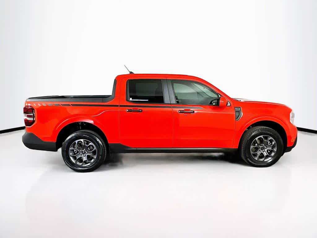 Thumbnail: 2022 Ford Maverick - 25